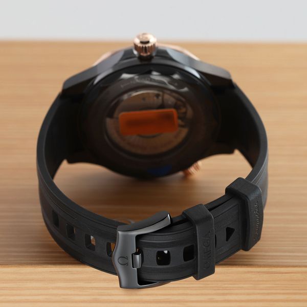 Omega Seamaster Diver 300m 210.62.44.20.01.001